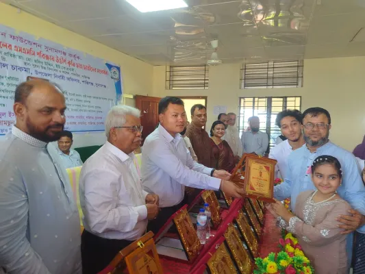 শান্তিগঞ্জে বশির উদ্দিন ফাউন্ডেশনের কৃতি শিক্ষার্থীদের সংবর্ধনা