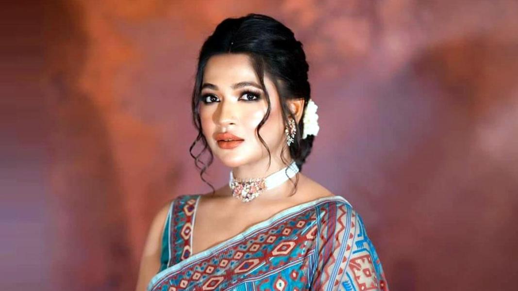 সংযুক্ত ছবি