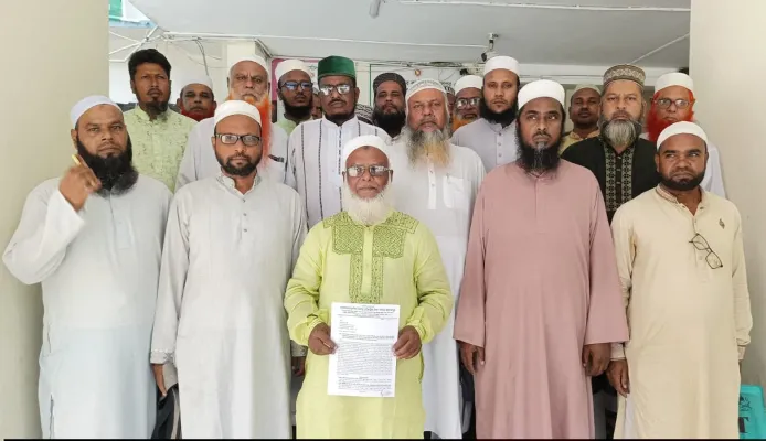 পদ বহাল ও নতুন লাইসেন্সের দাবি: জামালপুরে প্রধানমন্ত্রীর বরারব নিকাহ্ রেজিস্ট্রারদের স্মারকলিপি ​ ​
