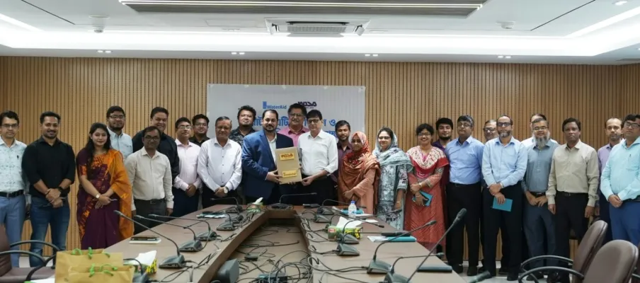চট্টগ্রাম ওয়াসার সাথে পানির এটিএম বুথ স্থাপনের চুক্তি করল ওয়াটারএইড বাংলাদেশ