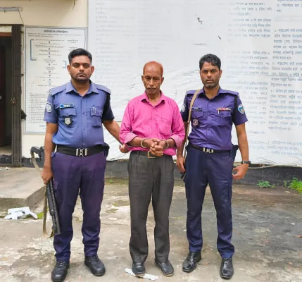 চট্টগ্রাম বিআরটিএতে দালালকে ২০ দিনের কারাদণ্ড 