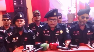 শারদীয় দুর্গাপূজা ২০২৬ উপলক্ষে ঠাকুরগাঁওয়ে এলিট ফোর্স স্পেশাল রেসপন্স ব্যাটালিয়নের প্রেস ব্রিফিং
