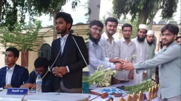 ইবিতে সাদ্দাম হোসেন হল ডিবেটিং সোসাইটির আন্তঃব্লক বিতর্ক ও নবীন বরণ অনুষ্ঠিত 