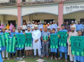 কাপাসিয়ায়  বিভিন্ন শিক্ষা প্রতিষ্ঠান পরিদর্শন ও শিক্ষার্থীদের মাঝে  ক্রীড়া সামগ্রী বিতরণ করেন সালাউদ্দিন আইউবী এমপি 