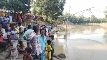 ইসলামপুরে আলাই বিলে গোসল করতে নেমে শিশু নিখোঁজ